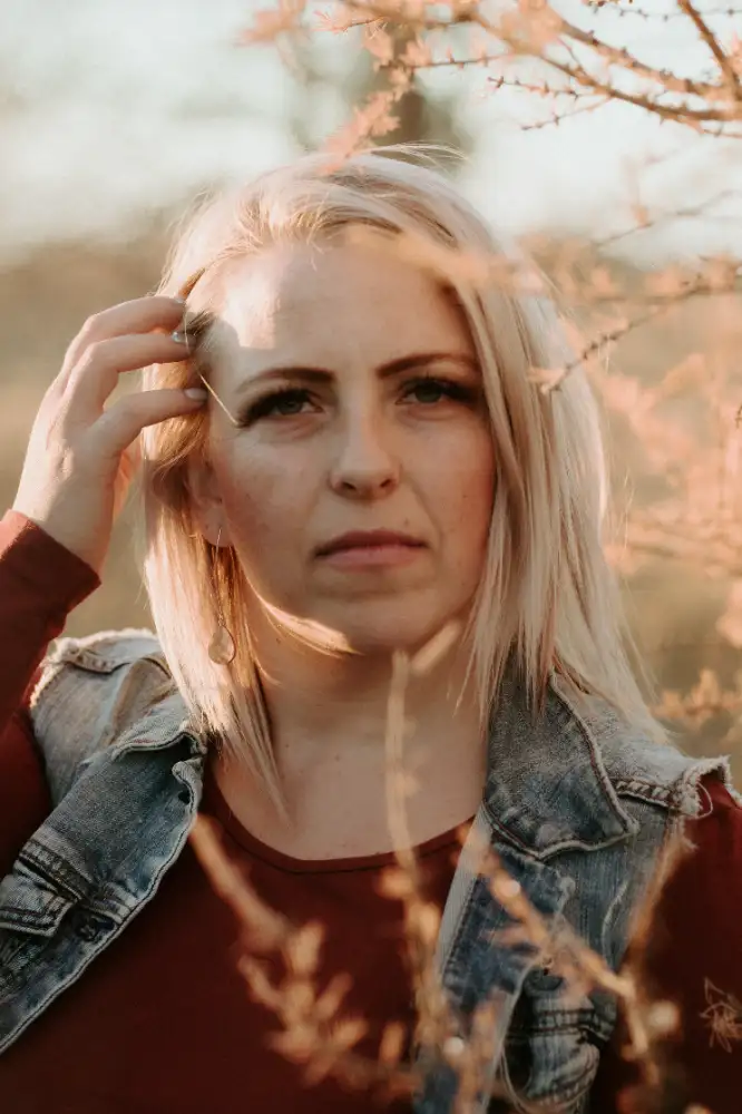 Shalaine Stebner, Singer Songwriter